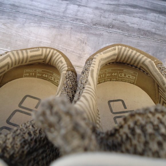 SIZE 11. Hey Dude Wally Sox stretch slip on shoes. main image 6